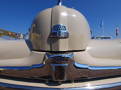 classic Ford vehicle thumbnail