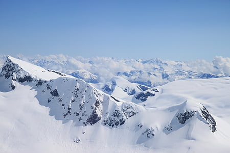 landscape photography of mountain thumbnail