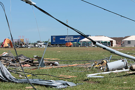 Damage from Tornado in Oklahoma thumbnail