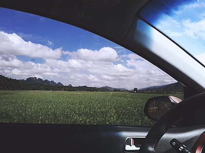 Black Automotive Steering Wheel thumbnail