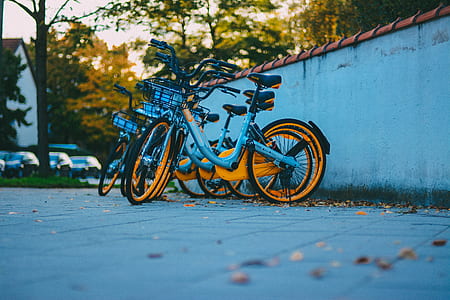 blue-and-yellow road bikes thumbnail