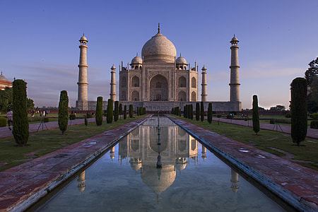 Taj Mahal, Indian during day thumbnail