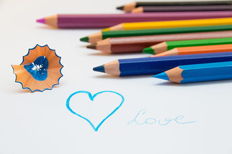 wood, love, art, heart thumbnail