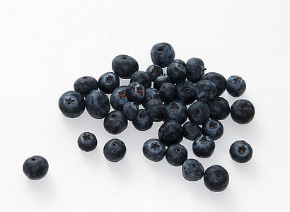 bunch of blueberries thumbnail
