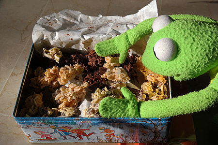 green frog plush toy thumbnail