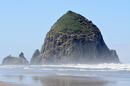 landscape photography of brown mountain hill thumbnail
