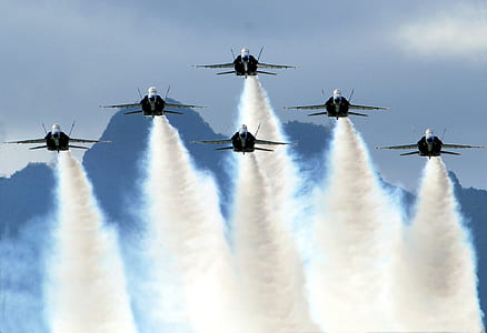 six black jet planes thumbnail