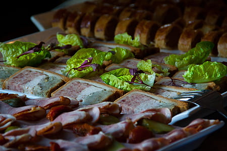 salad on bread with meats thumbnail