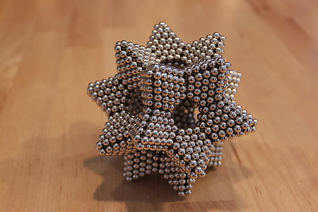 silver magnets thumbnail
