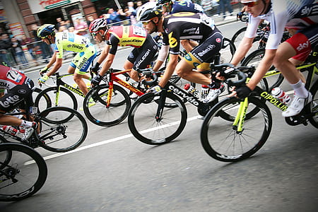 time lapse photo of group of cyclist thumbnail