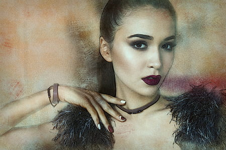 woman wearing brown choker thumbnail