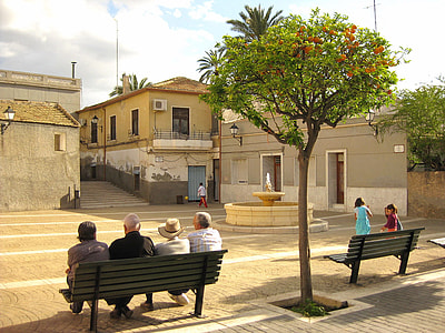 Old part of the city, Barrio del Raval in Elche, Spain thumbnail