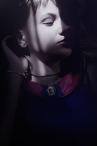 woman closing eyes thumbnail