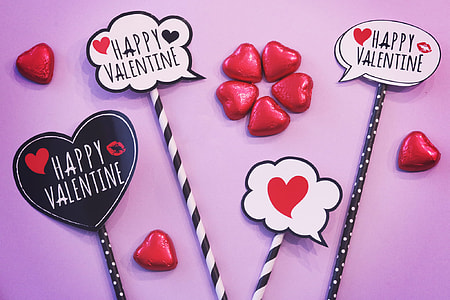 three Happy Valentines sticks thumbnail