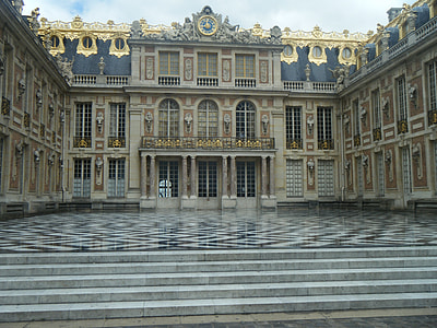 gray concrete 3-story Palace thumbnail