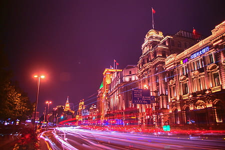 Time Lapse Photography Of Structure During Nighttime thumbnail