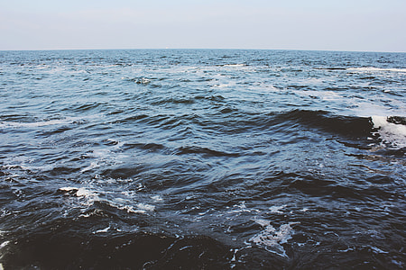 ocean waves during daytime thumbnail