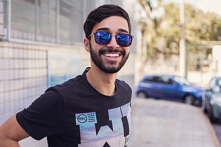 Close-Up Photography of Man Wearing Sunglasses thumbnail