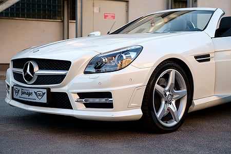 white Mercedes-Benz convertible coupe thumbnail