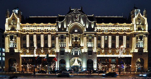 Gresham Palace in Hungary, Budapest thumbnail