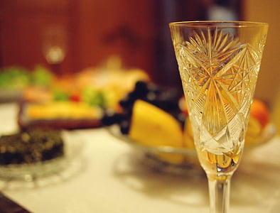 selective focus photography of wine glass thumbnail