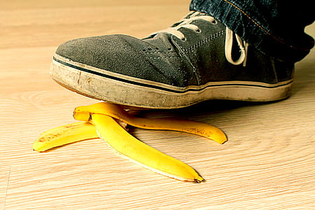 person stepping on banana peel thumbnail