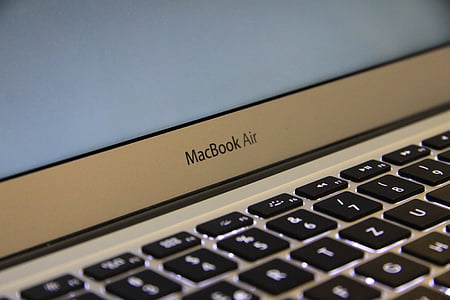 MacBook Air thumbnail