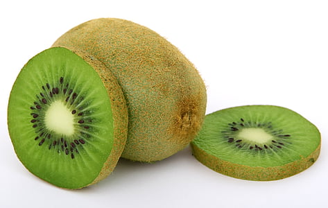 sliced and unsliced kiwi fruits thumbnail