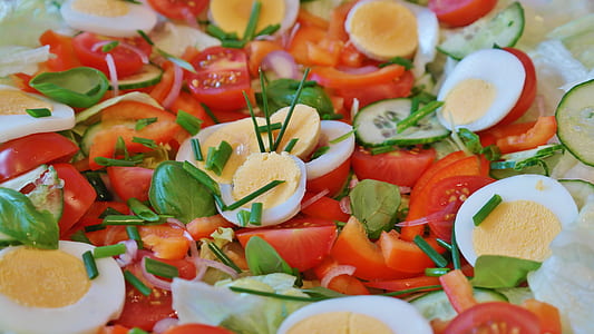 boiled egg with tomatoes and cucumbers thumbnail
