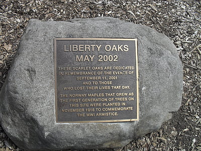 May 2002 Liberty Oaks grave stone thumbnail