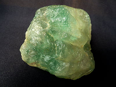 green stone thumbnail