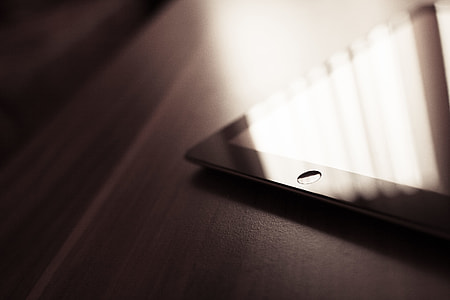 iPad Home Button Detail thumbnail