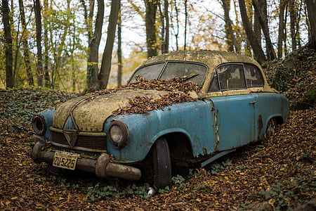 vintage blue car thumbnail