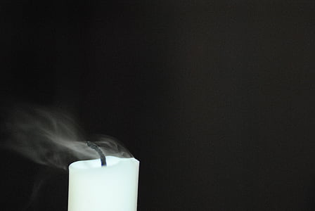 white candle thumbnail