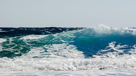 ocean wave under cloudy sky thumbnail