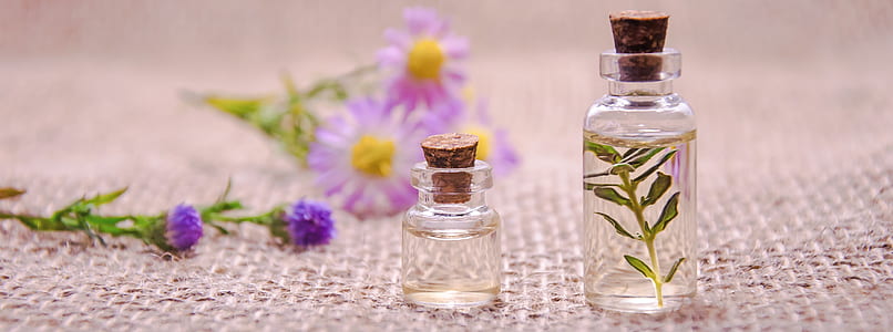essential-oils-flower-aromatherapy-perfume-thumb.jpg