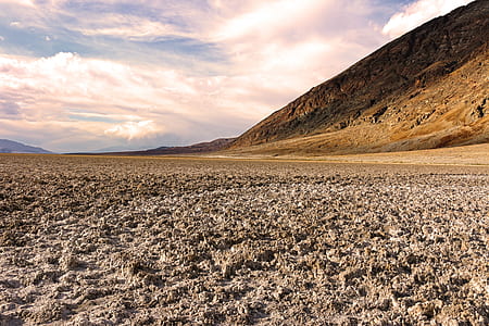 landscape photography of mountain thumbnail