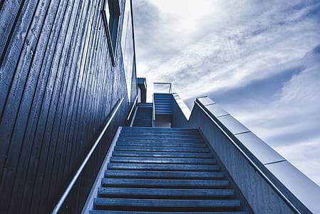 empty stairs thumbnail