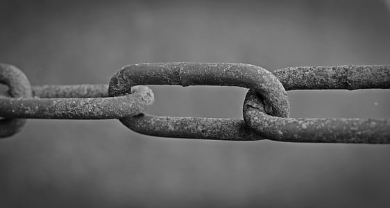 gray chain thumbnail