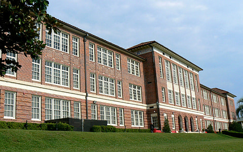 Leon High School building in Tallahassee, Florida thumbnail