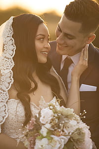 wedding couple photo thumbnail