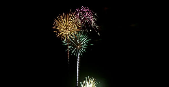 red and yellow fireworks display thumbnail