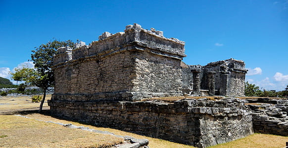 gray concrete structure thumbnail