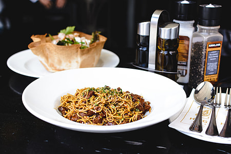 Oyster sauce noodles with beef meat thumbnail