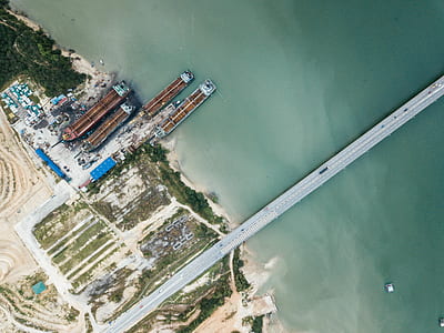 bird's-eye view of bridge thumbnail
