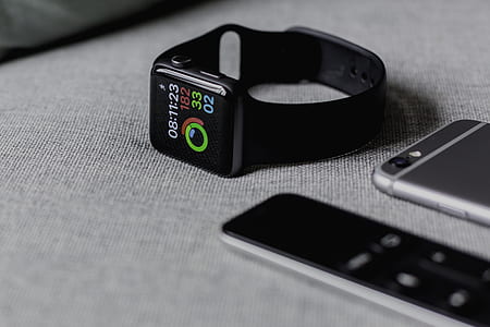 space gray aluminum case Apple watch with black Sports Band and space gray iPhone 6S thumbnail