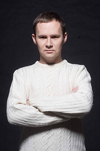 man wearing white crew neck long sleeves shirt thumbnail
