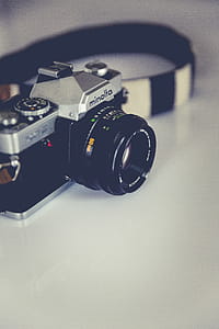 Black and Gray Minolta Dslr Camera thumbnail