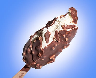 chocolate on top of Popsicle thumbnail