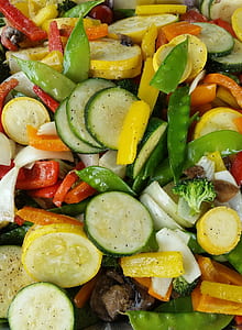 sliced vegetables salad thumbnail